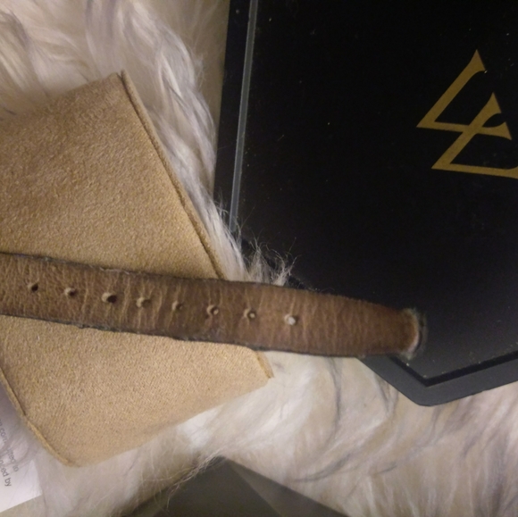 Vintage Wittnauer womens watch (needs battery) - Picture 4 of 12